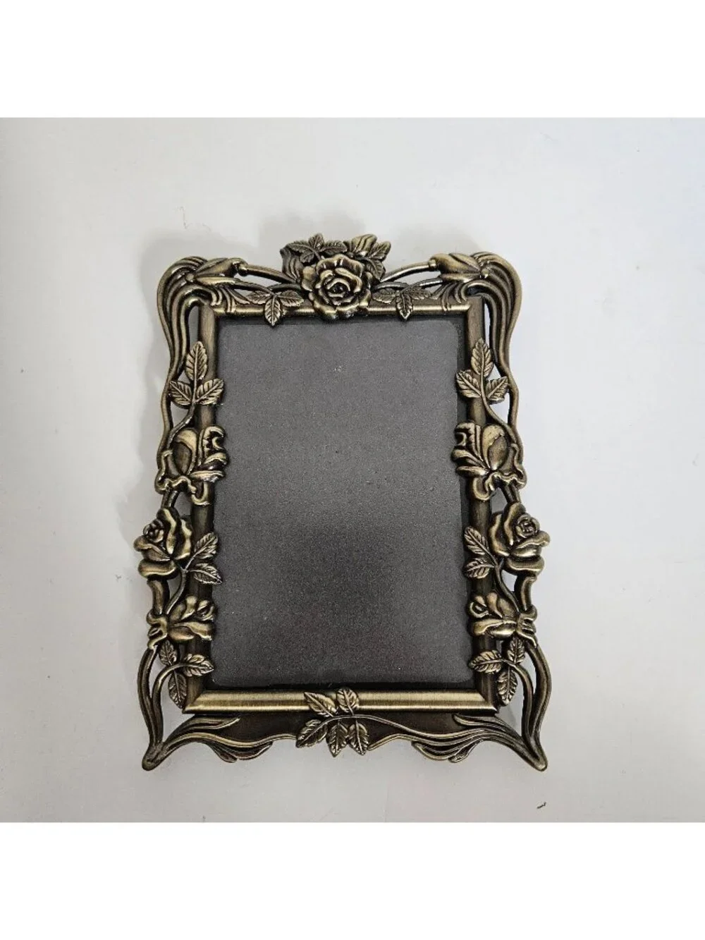 Vintage Ornate Gold Tone Metal Photo Frame MCM Hollywood Regency 3.5x5